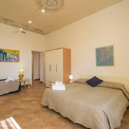 Gh Paradiso - Lejlighedshotel *