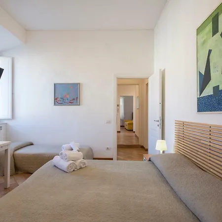 Gh帕拉迪索公寓式酒店 4* 锡耶纳